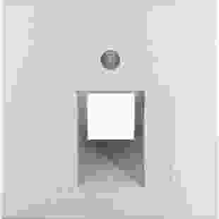 Купити Накладка для розетки UAE, алюміній S.1 367,60 грн